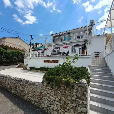 Mirta Apartmán *
