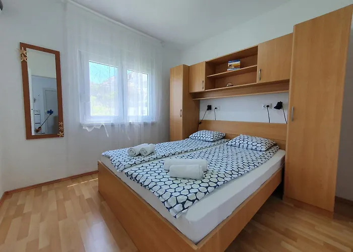 Mirta Lejlighed Trogir
