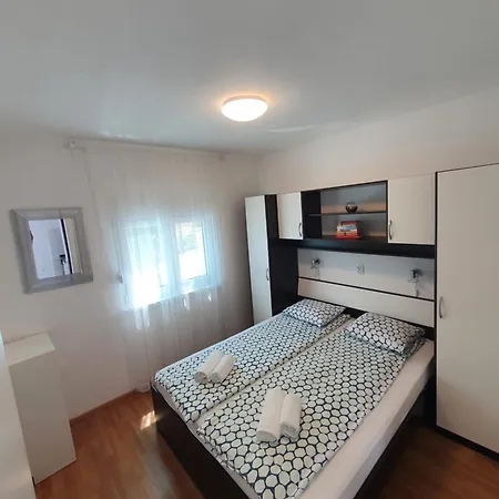 Mirta Apartman *